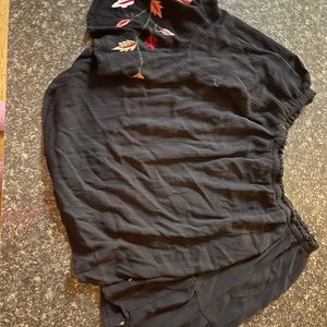 Flattering Off The Shoulder Floral Shirt